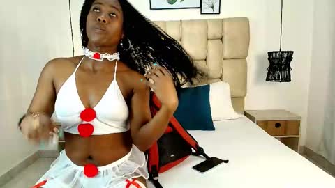 Snapshot of lucytaylor_t chatting on December 2025 12:10:01 PM lucytaylor_t online show from December 2025 12:10:01 PM