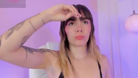 Lucy online show from November 2025 03:34:01 AM