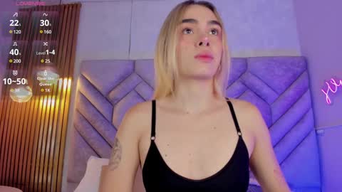 Snapshot of lucyvegaa1 chatting on December 2024 11:36:01 AM Lucy Vega online show from December 2024 11:36:01 AM