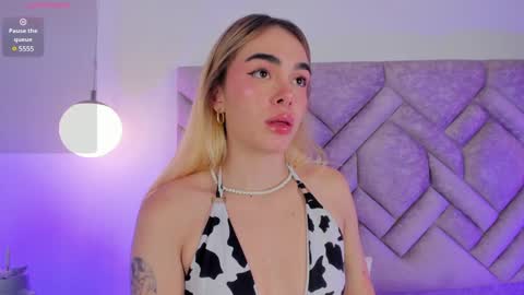 Snapshot of lucyvegaa1 chatting on January 2025 09:58:02 AM Lucy Vega online show from January 2025 09:58:02 AM