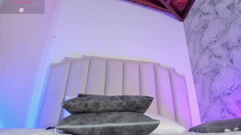 Snapshot of lucyvegaa1 chatting on January 2025 10:04:02 AM Lucy Vega online show from January 2025 10:04:02 AM