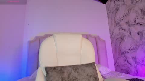 Snapshot of lucyvegaa1 chatting on January 2025 05:11:01 AM Lucy Vega online show from January 2025 05:11:01 AM