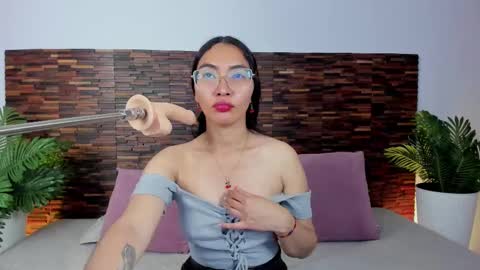 Snapshot of lucyy_liiu chatting on March 2026 09:14:02 PM Lucy Liiu online show from March 2026 09:14:02 PM