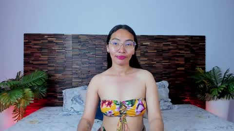 Snapshot of lucyy_liiu chatting on April 2026 08:22:02 PM Lucy Liiu online show from April 2026 08:22:02 PM