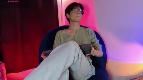 Lui online show from June 2026 08:10:02 PM