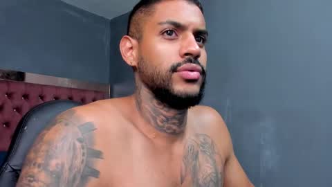 Luigi Vitale online show from February 2025 04:37:02 AM