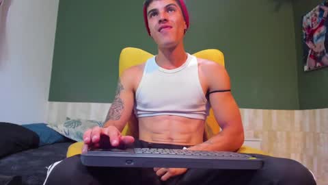 Luis AS online show from February 2025 01:27:02 AM