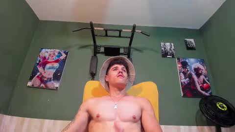 Luis AS online show from March 2025 02:10:02 PM