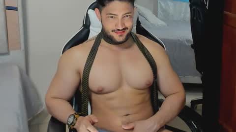 luis_baptista online show from October 2025 03:47:02 AM