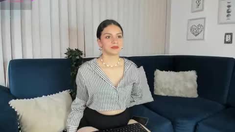 Snapshot of luisa__rosse chatting on February 2026 11:42:02 AM Luisa online show from February 2026 11:42:02 AM