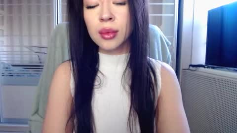 Snapshot of luisa_domina chatting on November 2025 11:09:02 AM luisa lovedom online show from November 2025 11:09:02 AM