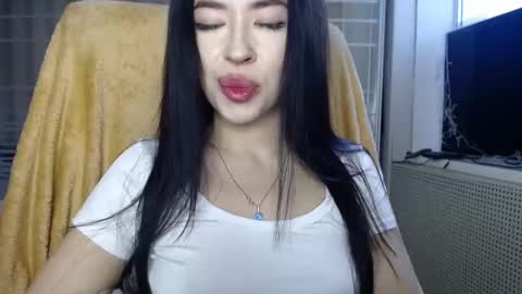 Snapshot of luisa_domina chatting on January 2026 10:18:01 AM luisa lovedom online show from January 2026 10:18:01 AM