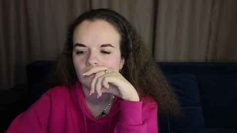 Luisa Rosee online show from February 2025 04:34:02 PM