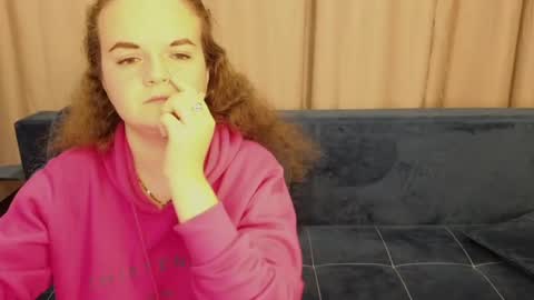 Luisa Rosee online show from February 2025 09:26:02 PM