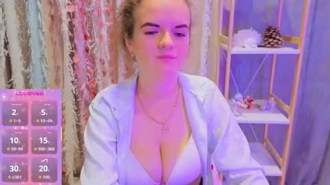 Luisa Rosee online show from October 2025 07:13:01 PM