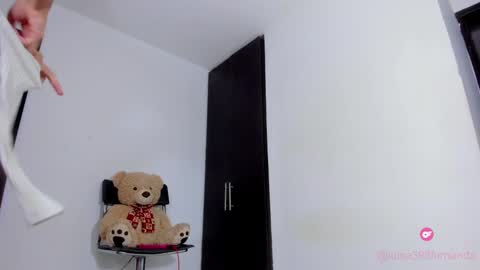   Luisa Fernanda  online show from March 2025 12:59:02 AM