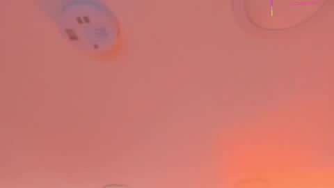 Snapshot of luisah_ chatting on February 2026 08:23:02 PM L U I S A online show from February 2026 08:23:02 PM