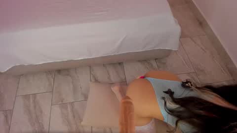 Snapshot of luisah_ chatting on February 2026 08:07:02 PM L U I S A online show from February 2026 08:07:02 PM