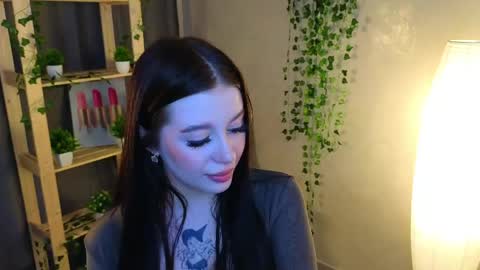 Cutie Lui online show from June 2026 06:37:02 AM