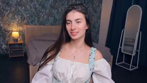 Luisa online show from October 2025 07:31:02 AM