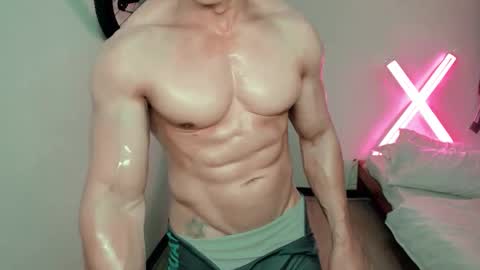 Snapshot of luisfernikesportboy chatting on May 2026 10:18:01 PM Luis Fer PVT IS OPEN online show from May 2026 10:18:01 PM