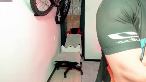 Luis Fer PVT IS OPEN online show from July 2026 11:25:01 PM