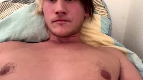 Snapshot of lukas150300 chatting on November 2025 10:10:02 PM Lukas online show from November 2025 10:10:02 PM