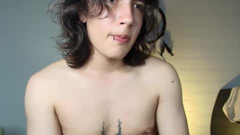 Snapshot of lukashollow chatting on February 2025 12:08:02 AM lukas 3 online show from February 2025 12:08:02 AM