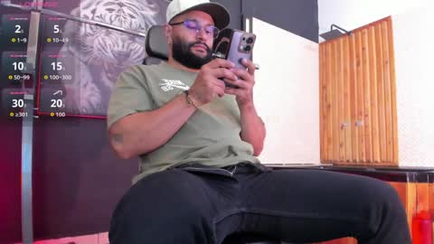 LUKE online show from April 2026 12:41:02 AM