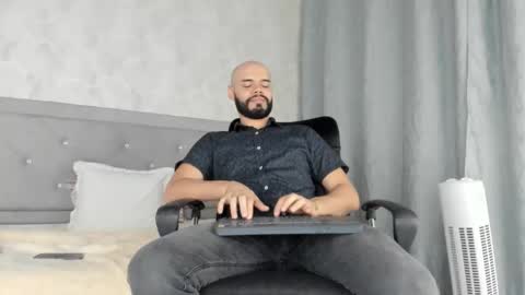 luke diaz7 online show from February 2025 03:23:01 AM