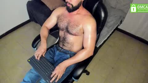 luke diaz7 online show from December 2025 02:19:01 AM