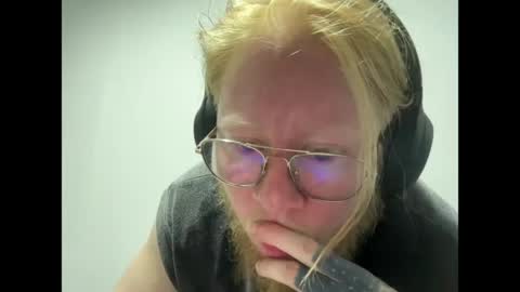 Lucas online show from April 2026 06:41:01 AM