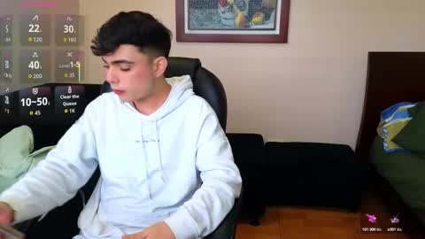 lukeboyce online show from October 2025 09:48:01 PM