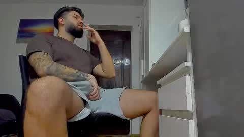 Luke online show from November 2025 05:28:02 AM