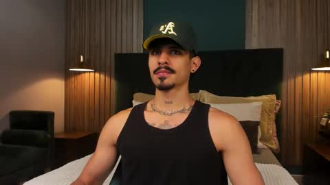 Luke Taylor online show from November 2025 10:47:01 AM