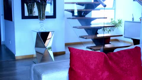 Lukhas f4f online show from November 2025 06:32:01 PM