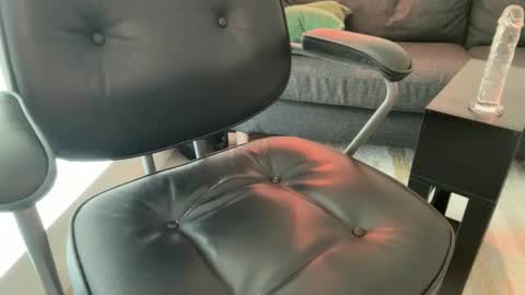 Luks online show from April 2026 01:50:02 AM