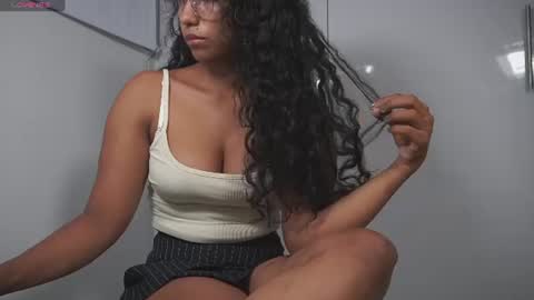 Snapshot of lulitauwu chatting on June 2026 01:10:02 AM lulitauwu online show from June 2026 01:10:02 AM