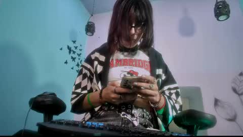 Cookie blackthorne sheher  online show from May 2026 08:28:02 PM