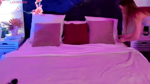 Snapshot of lullyfox chatting on May 2026 09:06:02 AM Cherie online show from May 2026 09:06:02 AM
