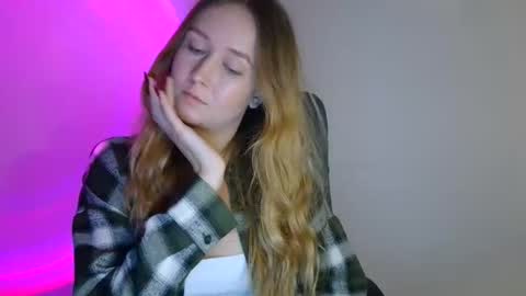 Lulu Baby18 online show from December 2025 04:03:02 PM