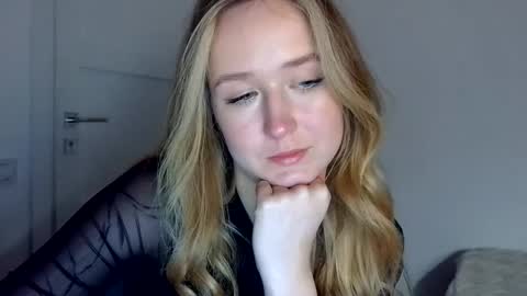 Lulu Baby18 online show from April 2026 09:39:33 PM