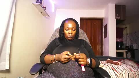 Snapshot of lulu_sparks1 chatting on July 2026 06:47:02 AM lulu_sparks1 online show from July 2026 06:47:02 AM