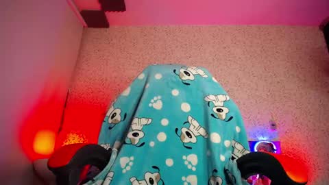 Snapshot of luly_blue chatting on May 2026 03:36:01 AM Luly online show from May 2026 03:36:01 AM