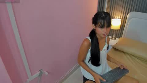 Snapshot of luly_dreams chatting on October 2025 03:39:02 AM luly_dreams online show from October 2025 03:39:02 AM