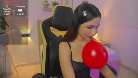 L U M A online show from November 2025 03:01:02 AM