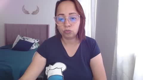 Snapshot of lumi_84 chatting on January 2025 10:19:01 PM LUMI online show from January 2025 10:19:01 PM