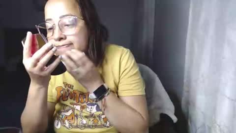 Snapshot of lumi_84 chatting on January 2025 12:42:01 AM LUMI online show from January 2025 12:42:01 AM