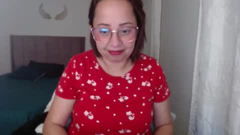 LUMI     online show from January 2025 01:37:02 AM