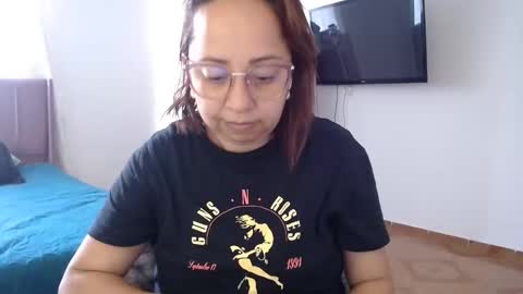 Snapshot of lumi_84 chatting on January 2025 08:41:01 PM LUMI online show from January 2025 08:41:01 PM